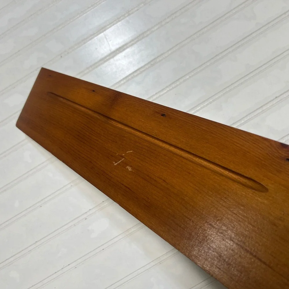 Vintage Scalloped Wood Floating Wall Shelf Plate Rail Honey Finish 17 Inch